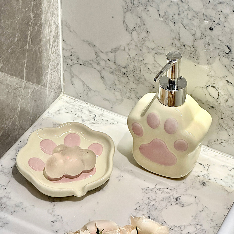 1個入り。かわいらしい猫の爪の形をしたセラミック製石鹸置き。 - Home Cooking Recipes のレビューと価格